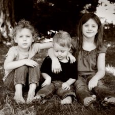 three-kids-6217517_1920