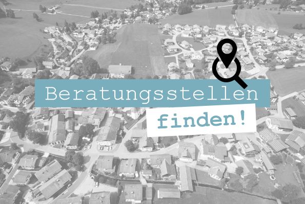 Ein Dorf in Bayern von oben: Beratungsstellen für Schwangere jetzt finden!